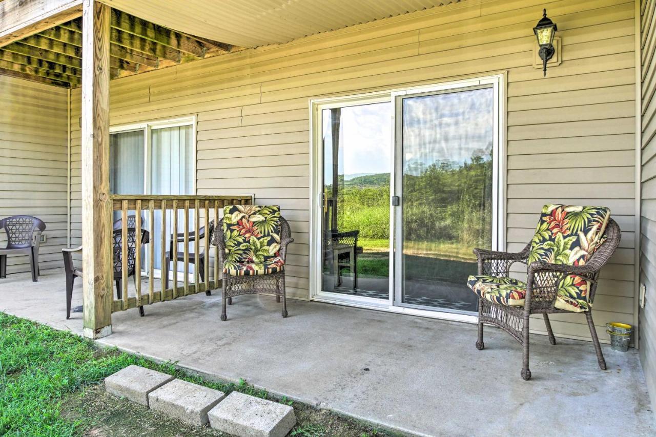 Cozy Condo With Pool Access, 5 Mi To Table Rock Lake Branson Exterior photo